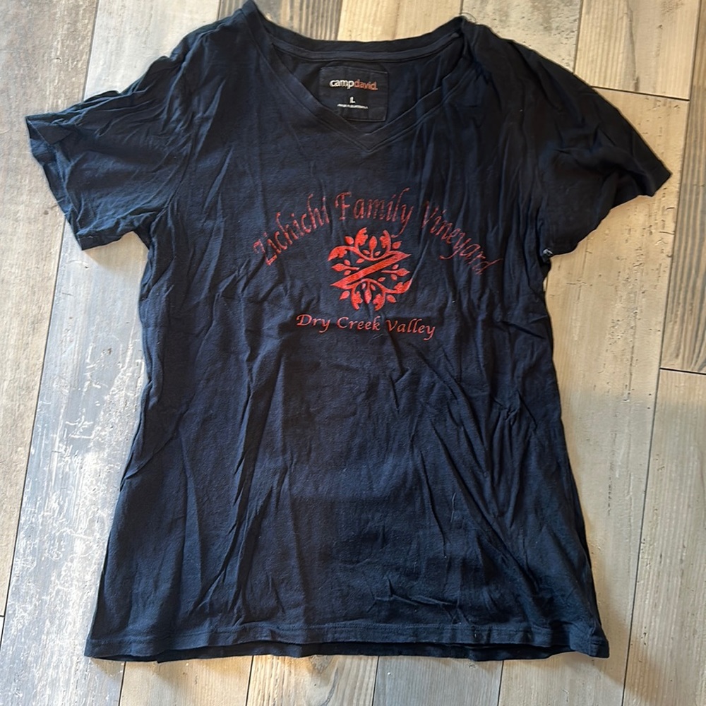 Zichichi vineyard t-shirt